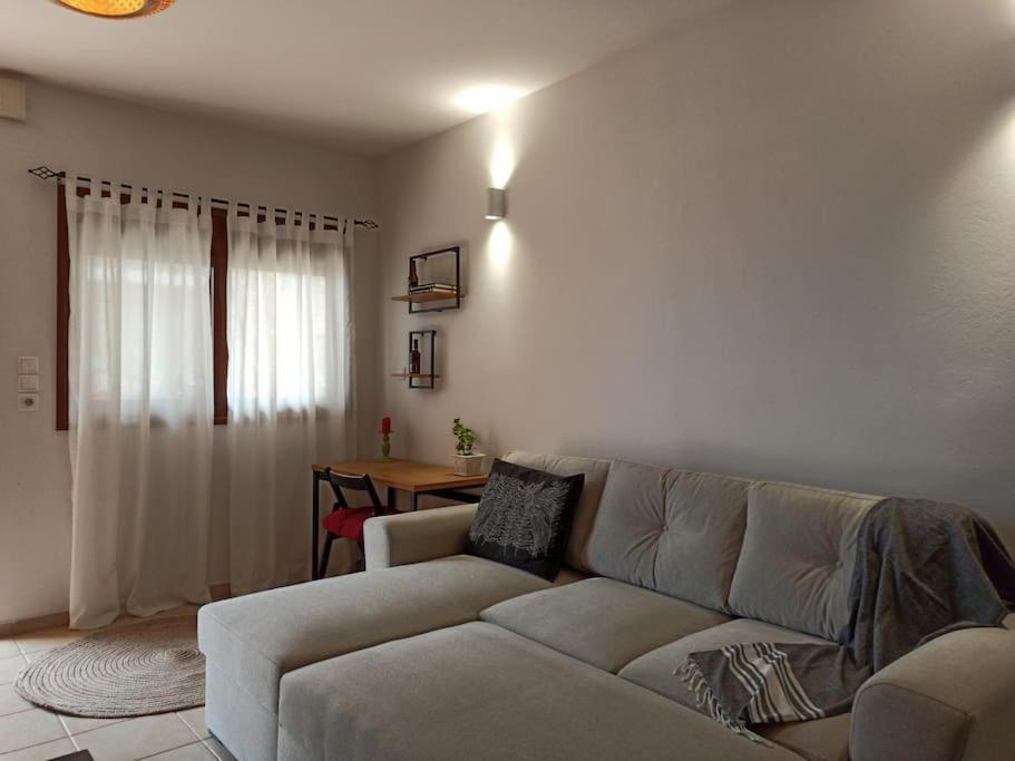 Cozy Apartment In The Heart Of Plaka Агиос-Николаос Экстерьер фото